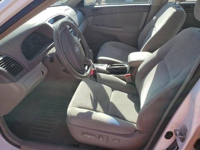 2004 Toyota Camry LE