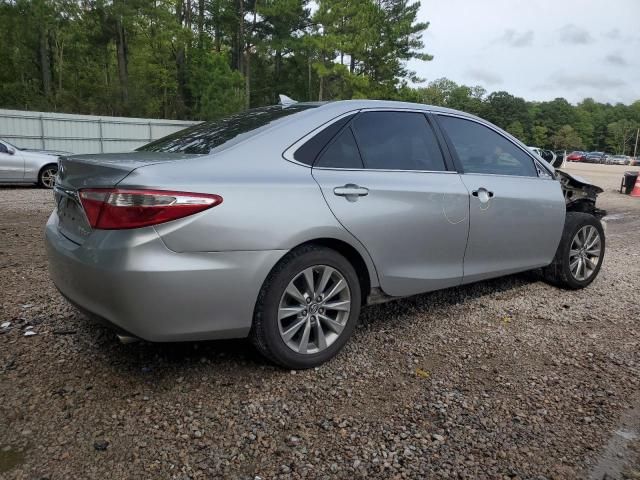 2017 Toyota Camry Hybrid