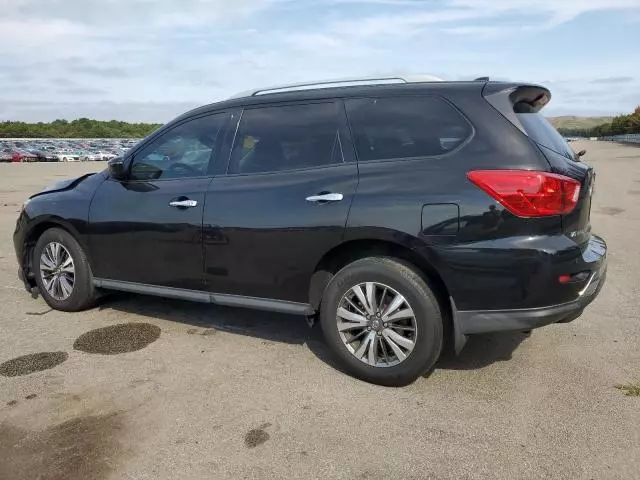 2019 Nissan Pathfinder S