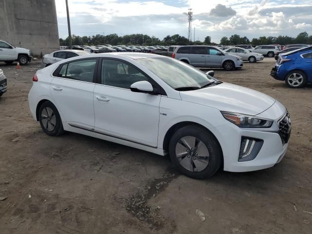 2020 Hyundai Ioniq SE