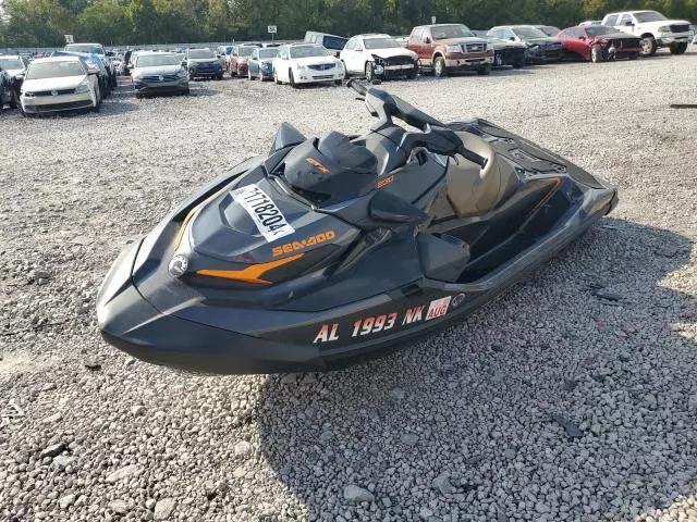 2021 Seadoo 230 Wake