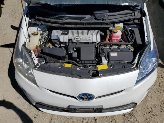 2014 Toyota Prius PLUG-IN