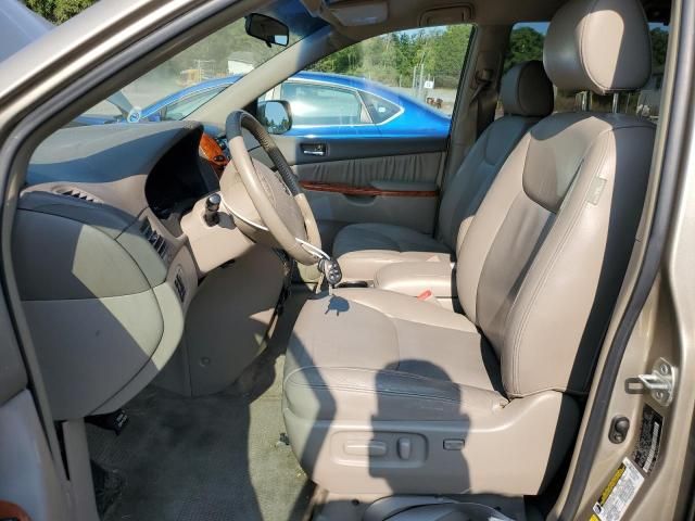 2006 Toyota Sienna XLE