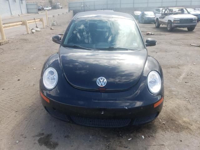 2009 Volkswagen New Beetle S