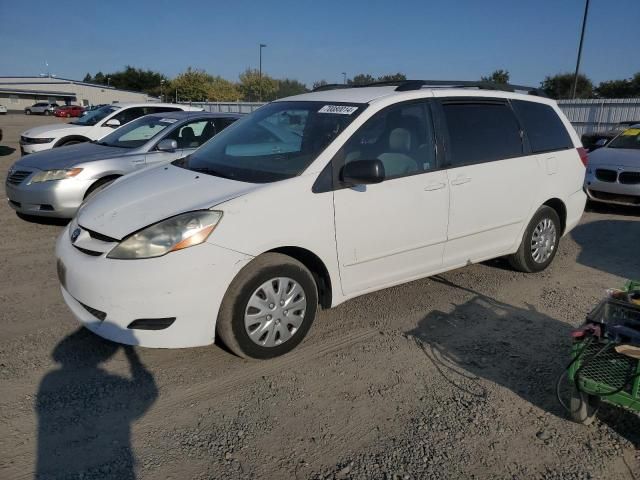 2008 Toyota Sienna CE