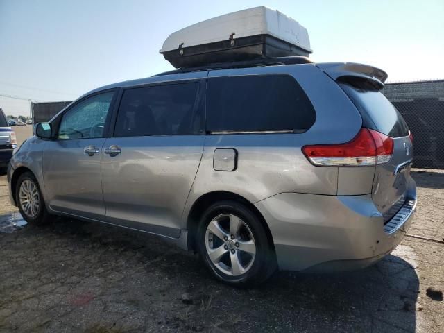 2013 Toyota Sienna XLE