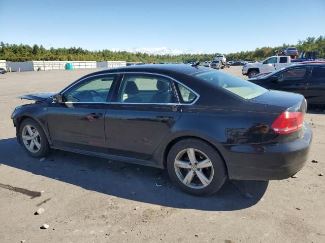 2014 Volkswagen Passat S