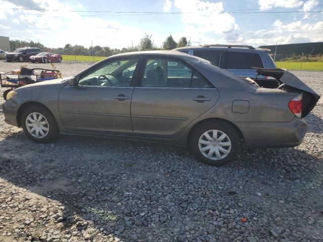 2005 Toyota Camry LE