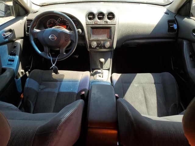 2010 Nissan Altima Base