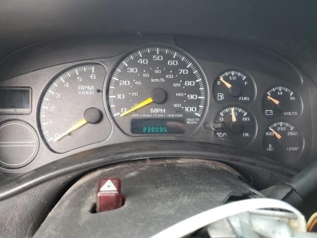 2000 Chevrolet Silverado C1500