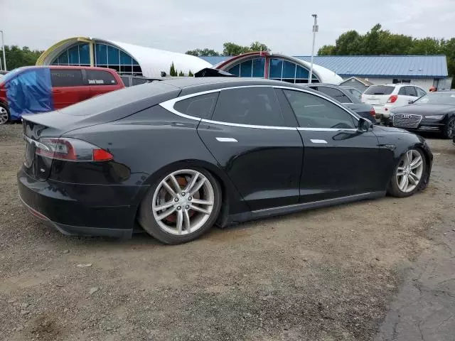 2013 Tesla Model S