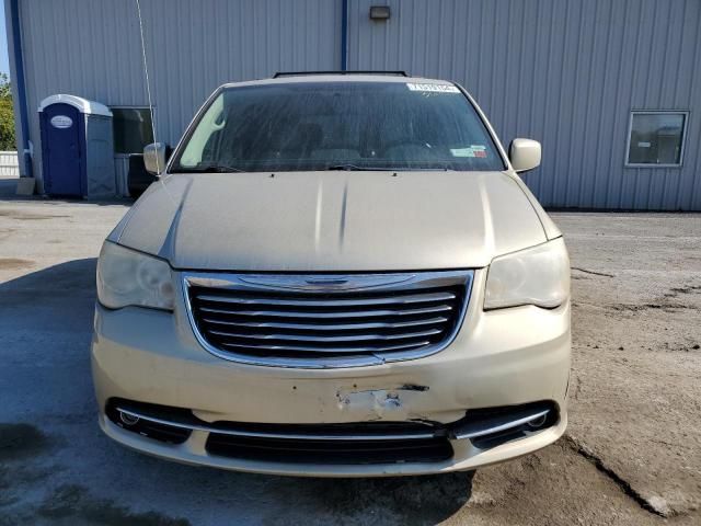 2011 Chrysler Town & Country Touring L