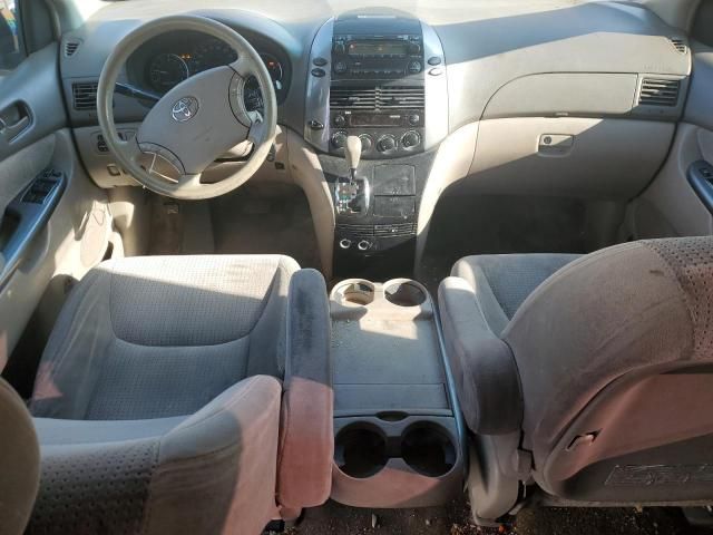 2008 Toyota Sienna CE