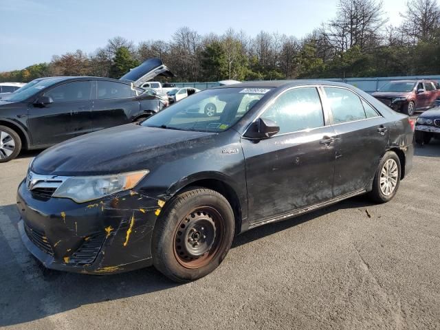 2014 Toyota Camry Hybrid