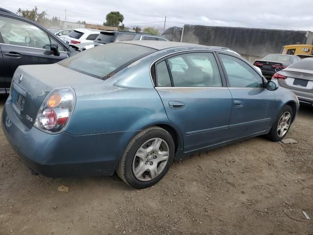 2002 Nissan Altima Base