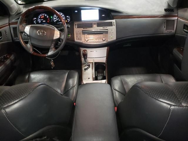 2010 Toyota Avalon XL