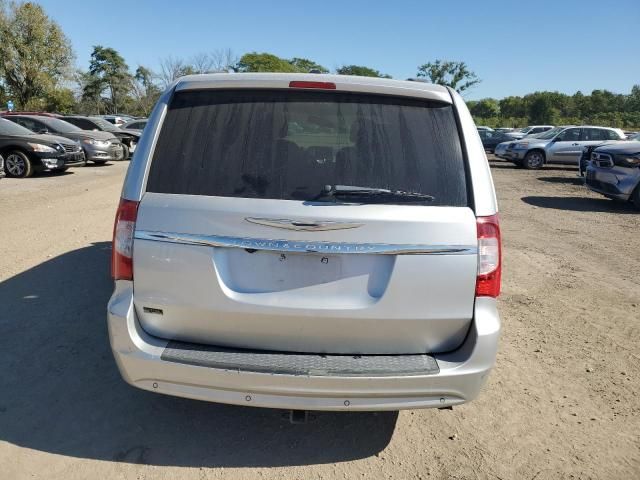 2012 Chrysler Town & Country Touring