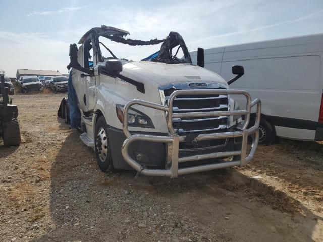 2022 Freightliner Cascadia 126