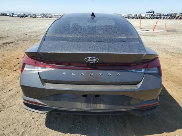 2022 Hyundai Elantra SEL