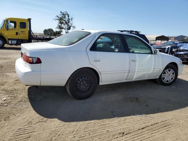 2000 Toyota Camry LE