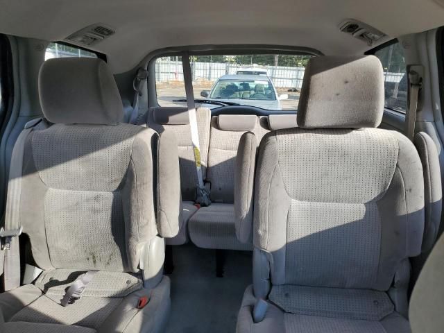 2010 Toyota Sienna CE