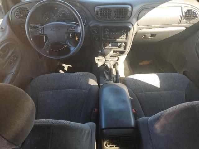 2004 Chevrolet Trailblazer LS