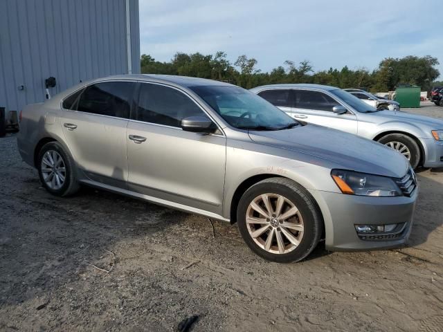 2013 Volkswagen Passat SEL