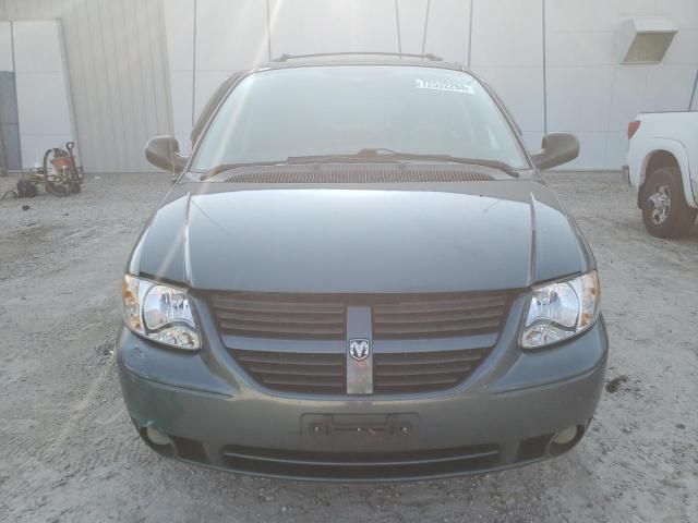 2005 Dodge Grand Caravan SXT