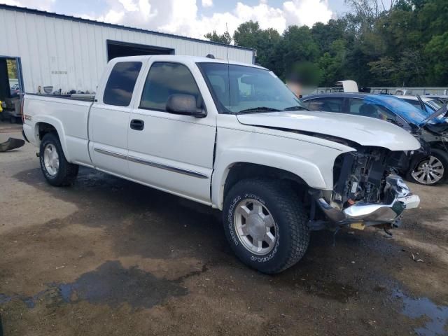 2004 GMC New Sierra K1500