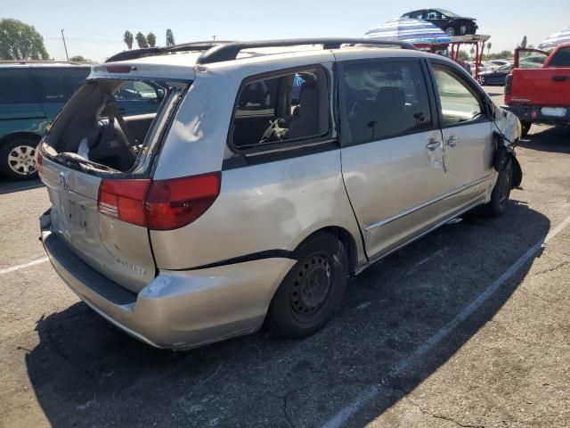 2005 Toyota Sienna CE