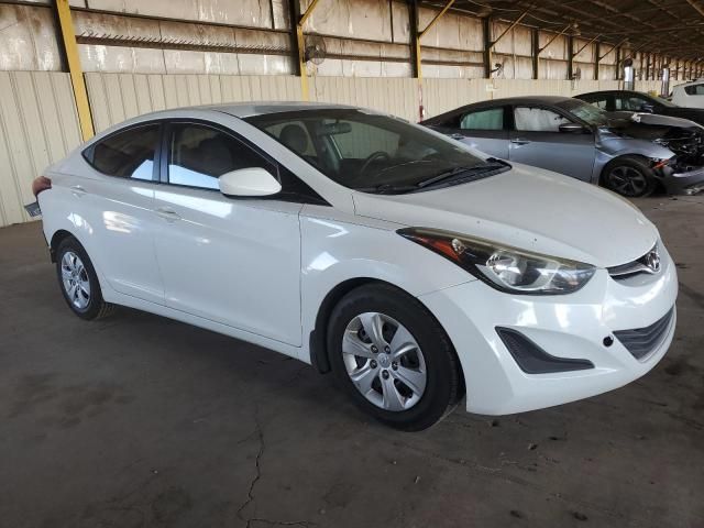 2016 Hyundai Elantra SE