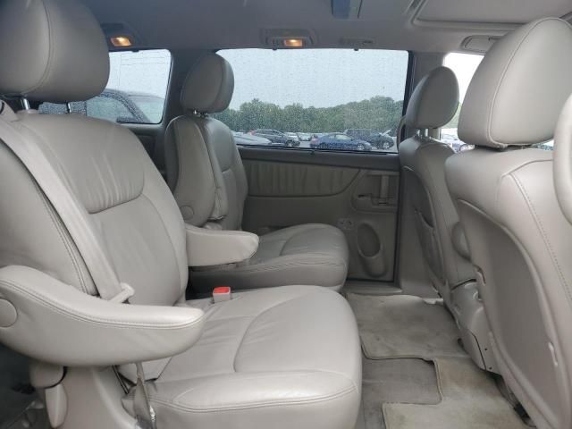 2009 Toyota Sienna XLE