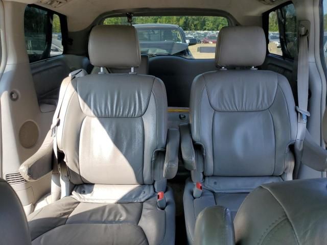 2008 Toyota Sienna XLE