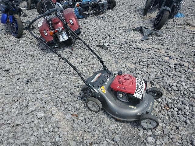 2000 Honda Mower