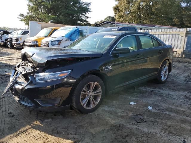 2019 Ford Taurus SE