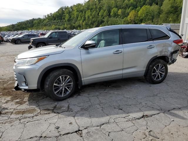 2018 Toyota Highlander SE