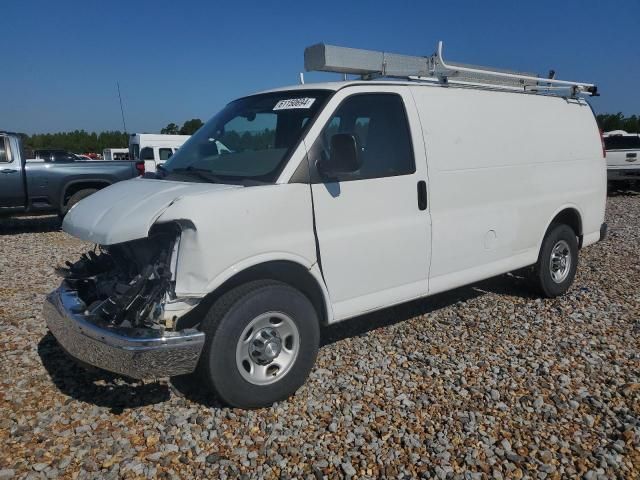 2016 Chevrolet Express G2500