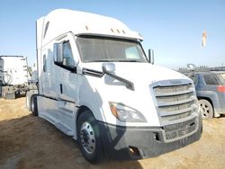 Salvage trucks for sale at Fresno, CA auction: 2021 Freightliner Cascadia 126