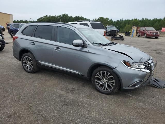 2016 Mitsubishi Outlander SE