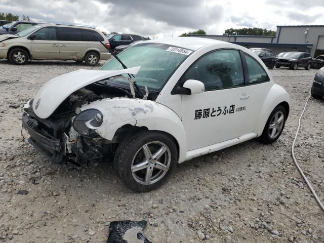 2010 Volkswagen New Beetle