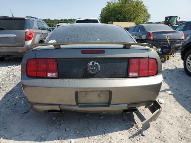 2005 Ford Mustang GT