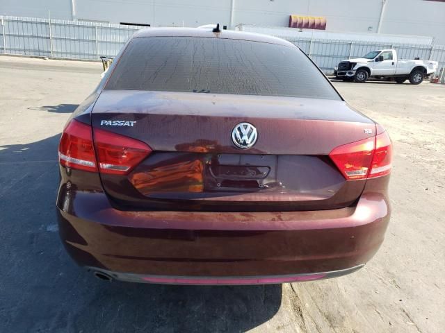 2013 Volkswagen Passat SE