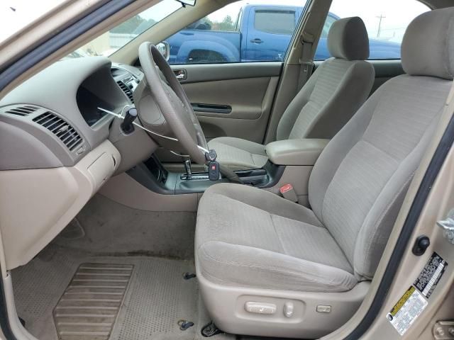 2005 Toyota Camry LE