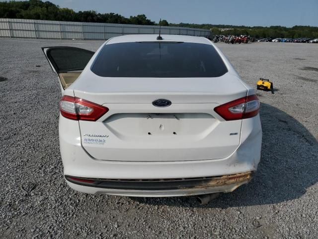 2016 Ford Fusion SE