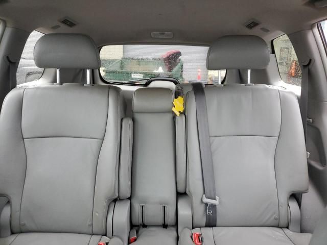 2011 Toyota Highlander Base