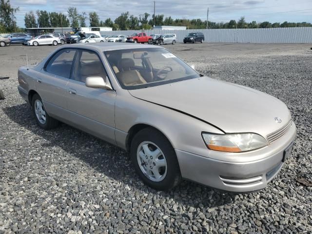 1992 Lexus ES 300