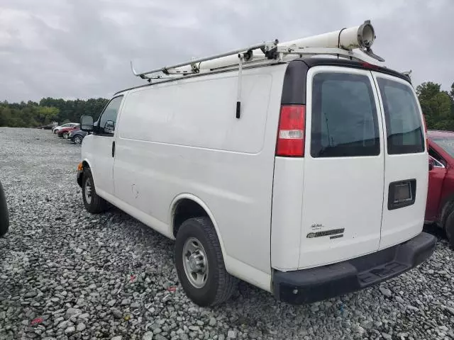 2016 Chevrolet Express G2500