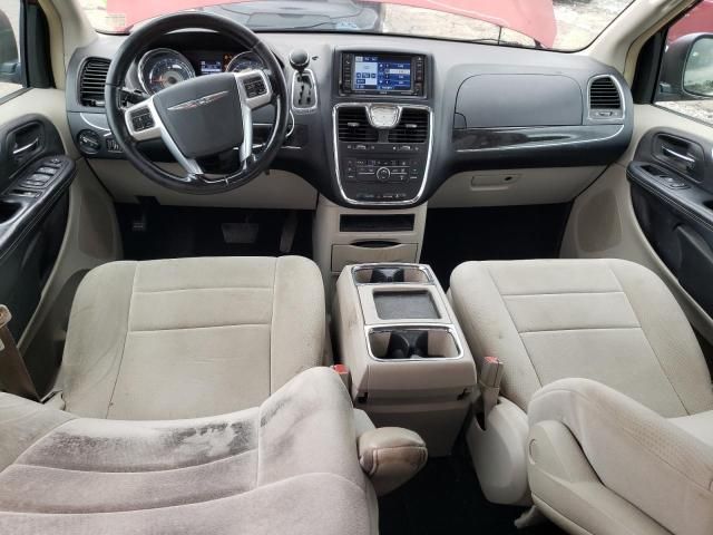 2011 Chrysler Town & Country Touring