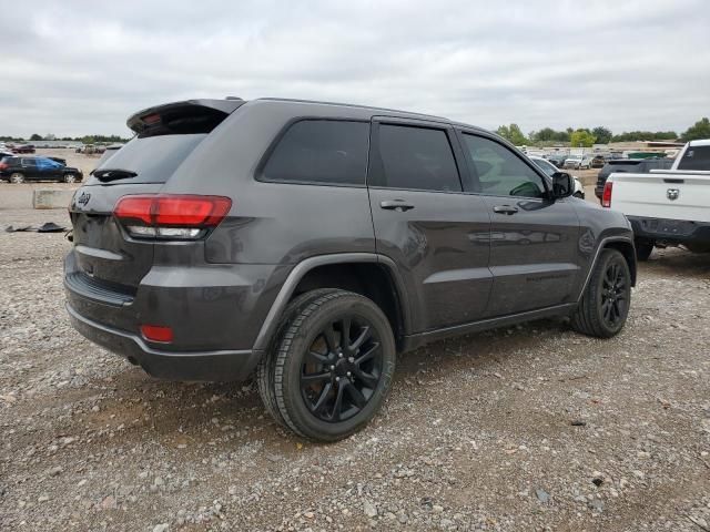 2020 Jeep Grand Cherokee Laredo