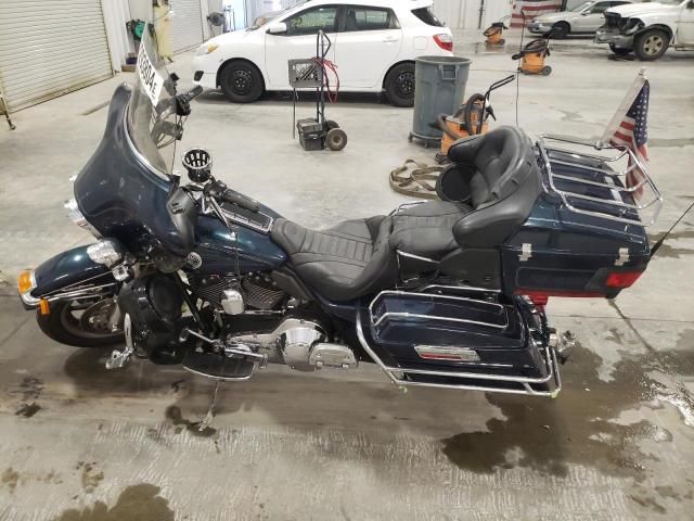 2001 Harley-Davidson Flhtcui